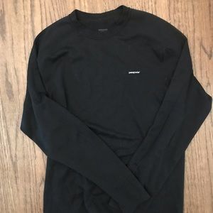 Patagonia base layer shirt